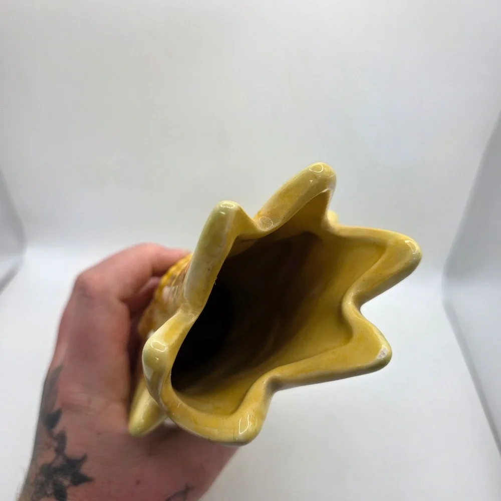 Vintage Royal Haeger Yellow Leaf Vase MCM Sculptural Art Pottery USA Large